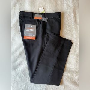 🌟NEW🌟 Van Heusen Slim Fit Men’s Dress Pants
